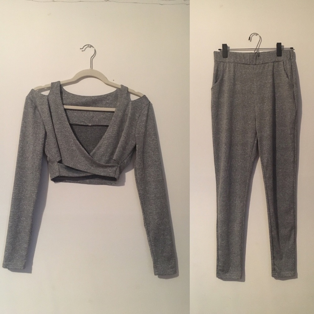 Gray Lounge Set - Picture 3 of 6